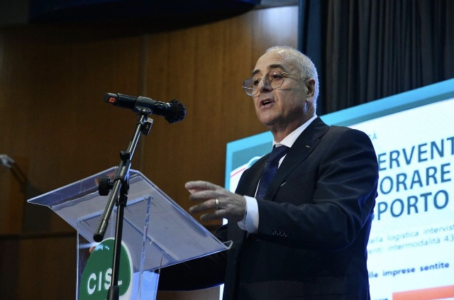 Russo (Cisl Calabria): “Assistenti sociali, i Comuni non hanno più alibi”