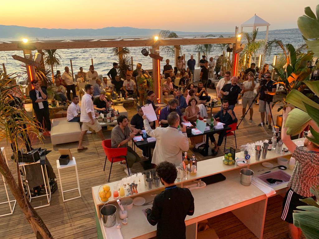 Calabria terra di amari, ecco il vincitore. Eletto a Reggio il cocktail migliore.