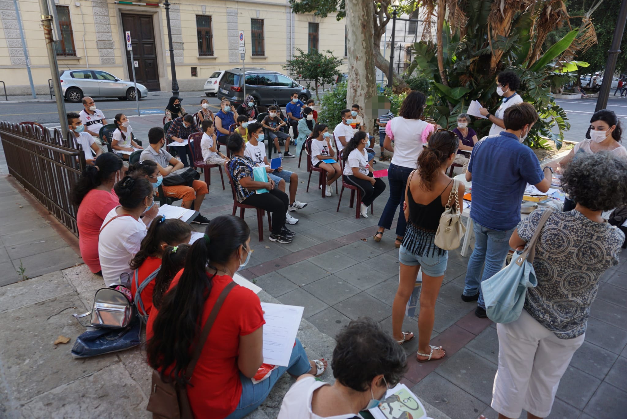 Reggio Calabria – Due anni della Scuola italiana in piazza