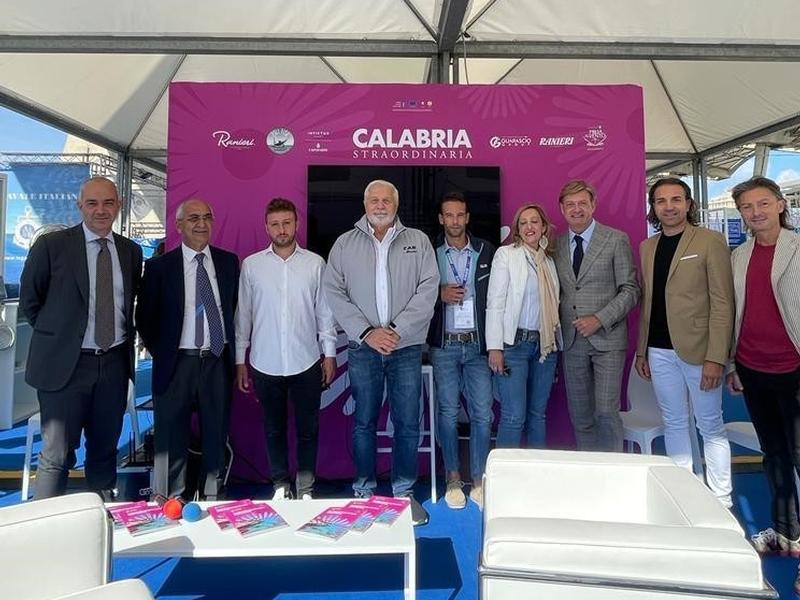 Regione, presentato al Salone Nautico di Genova il “Boat Show” che si terrà in primavera a Vibo Valentia. Orsomarso: “Una grande festa del mare”