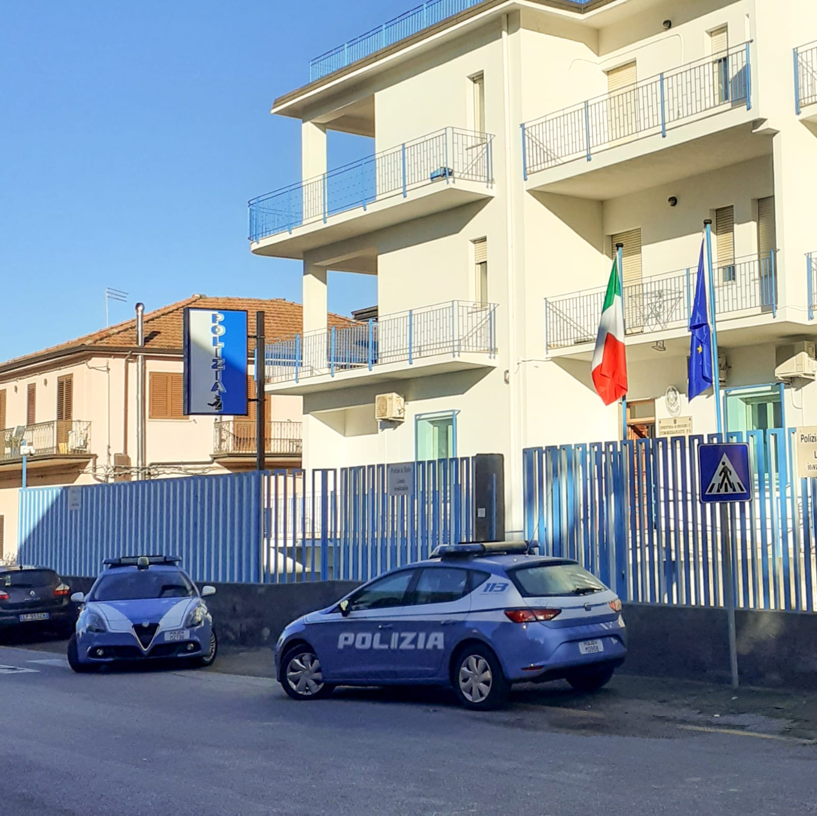 Minacciato di morte la moglie con un’arma clandestina, un arresto nel Reggino
