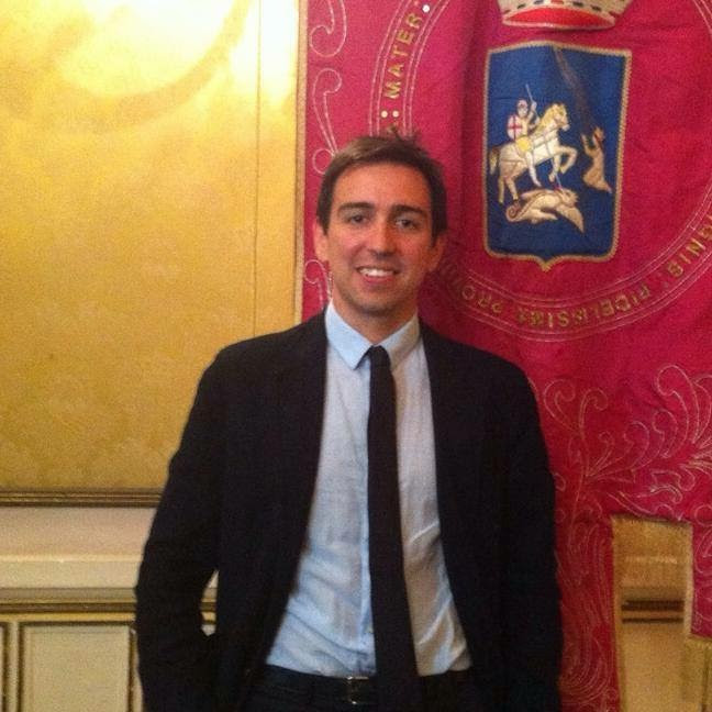 Trasporto sullo Stretto, Castorina: «necessario spostamento degli approdi a sud, farli al centro di Villa sfiora l’assurdo ed alimenta il danno ambientale »