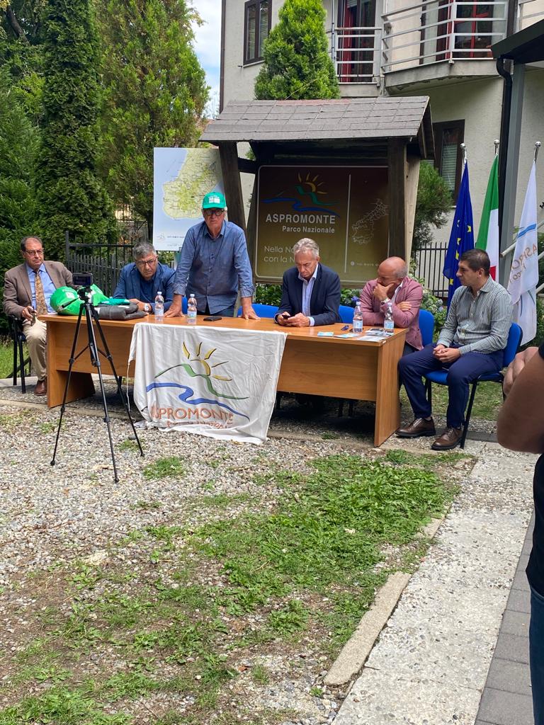 “Pastori custodi”: importante progetto antincendi presentato dall’associazione degli allevatori presso il Parco dell’Aspromonte