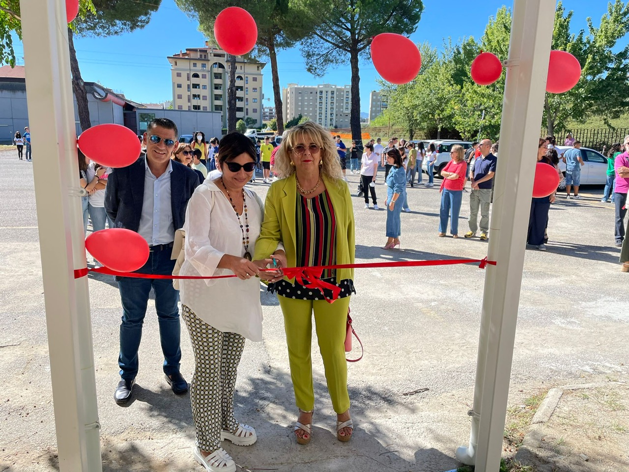 Rende, inaugurata la scuola di via Meucci