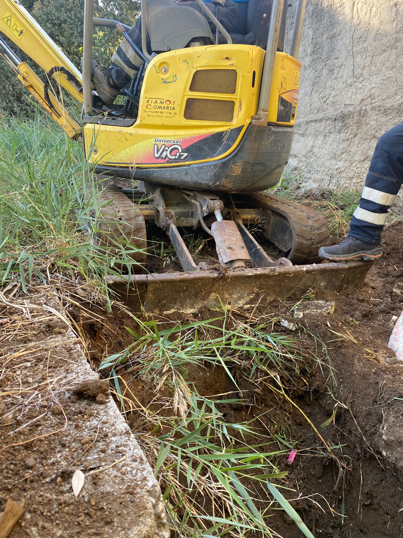 Vibo Valentia, avviata la pulizia di fossi e torrenti