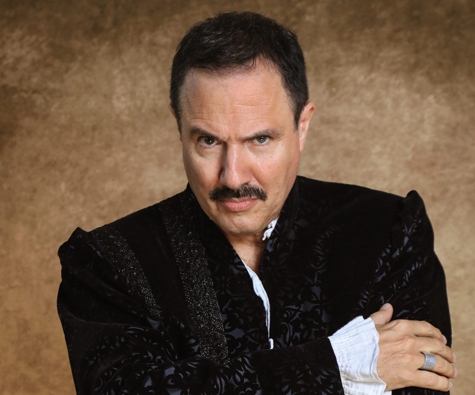 AMA Calabria presenta il Faust di Giampiero Ingrassia a Catanzaro e Lamezia Terme