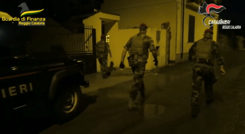 Ricercato nascosto in un bunker,  arrestato dalla GdF di Reggio Calabria