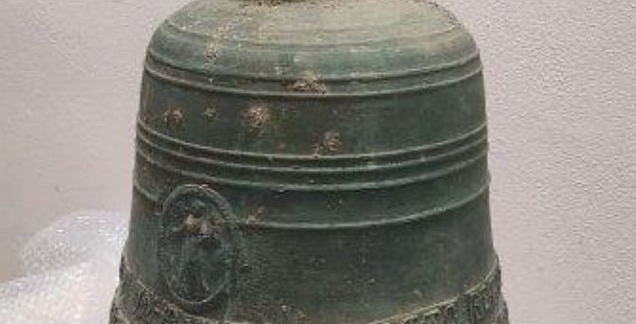 Campana rubata alla Diocesi di Reggio Calabria: denunciato il responsabile, restituito l’oggetto di grande valore