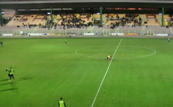 Post Catanzaro-Viterbese, i laziali: “Circondati da migliaia di tifosi calabresi, faremo presente tutto agli organi federali”