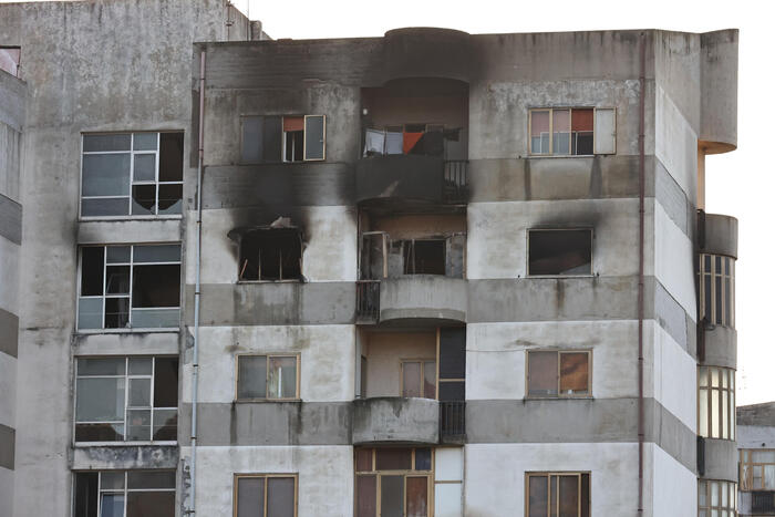 Morti in incendio Catanzaro: sopralluogo Ris e Vigili del fuoco