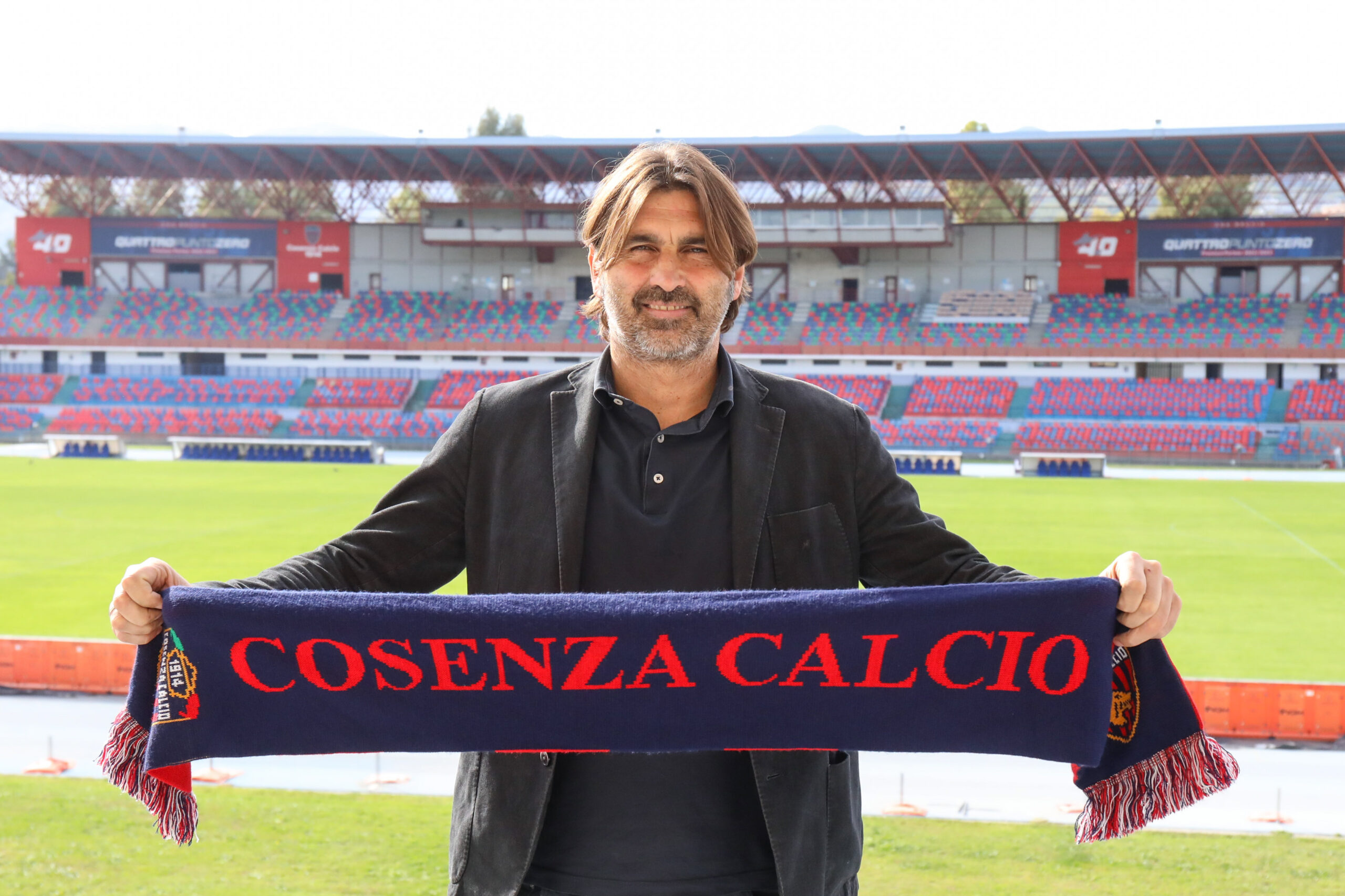 Nuovo allenatore Cosenza: ufficiale il nuovo tecnico, non ci sarà un ex Reggina sulla panchina dei lupi