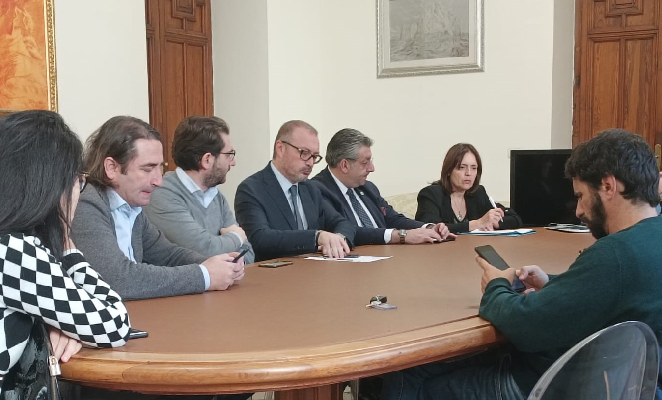 Come Reggio Calabria si sta preparando al Natale: “Saranno festività sobrie”