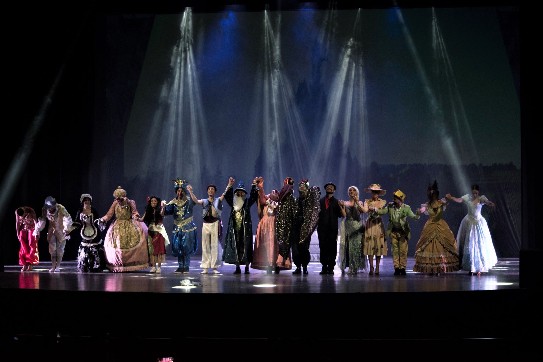 Reggio Calabria – 3000 spettatori per il musical Fabularium, si chiude la 36^ edizione “Fatti di Musica”