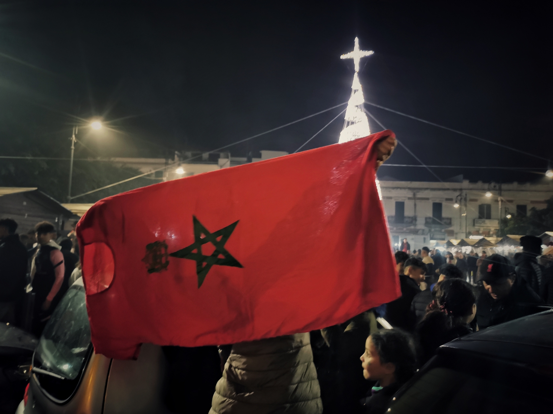 Marocco in semifinale ai Mondiali: caroselli e gioia per le strade di Reggio Calabria (FOTO)