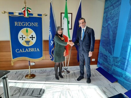 Medici cubani, Occhiuto: “Pagati con lo stesso stipendio dei dottori italiani”