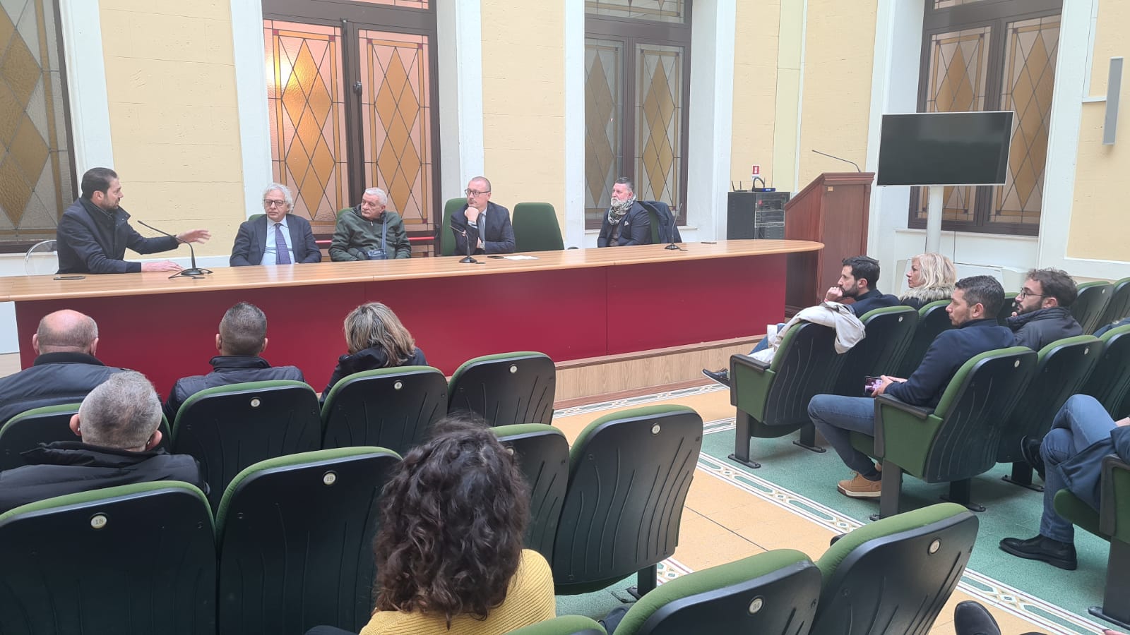 Randagismo a Reggio Calabria – Incontro tra Metrocity ed Asp per nuovi canili sanitari
