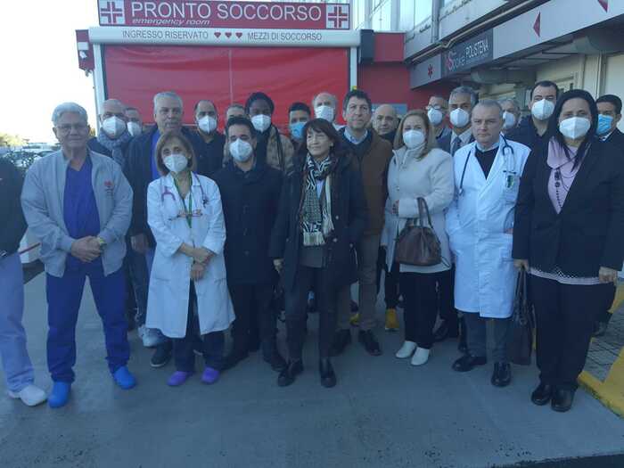 Sanità: primo giorno in corsia per medici cubani in Calabria