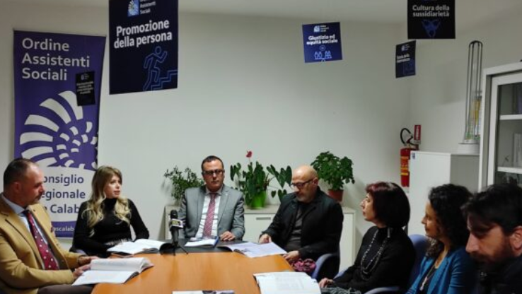 Nuovo corso per la rivista Scenari Sociali. Il Direttore Responsabile è Lucia Lipari