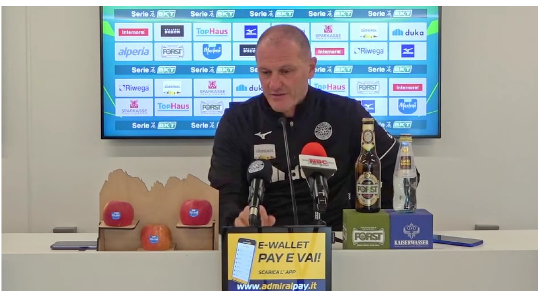 Sudtirol-Reggina: “Stiamo bene, dobbiamo essere cattivi e chiudere gli spazi”