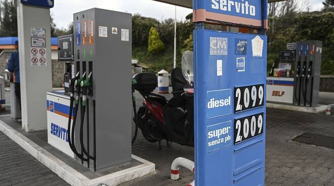 Caro carburanti, la mappa dei prezzi. Ecco dove benzina e diesel costano di più
