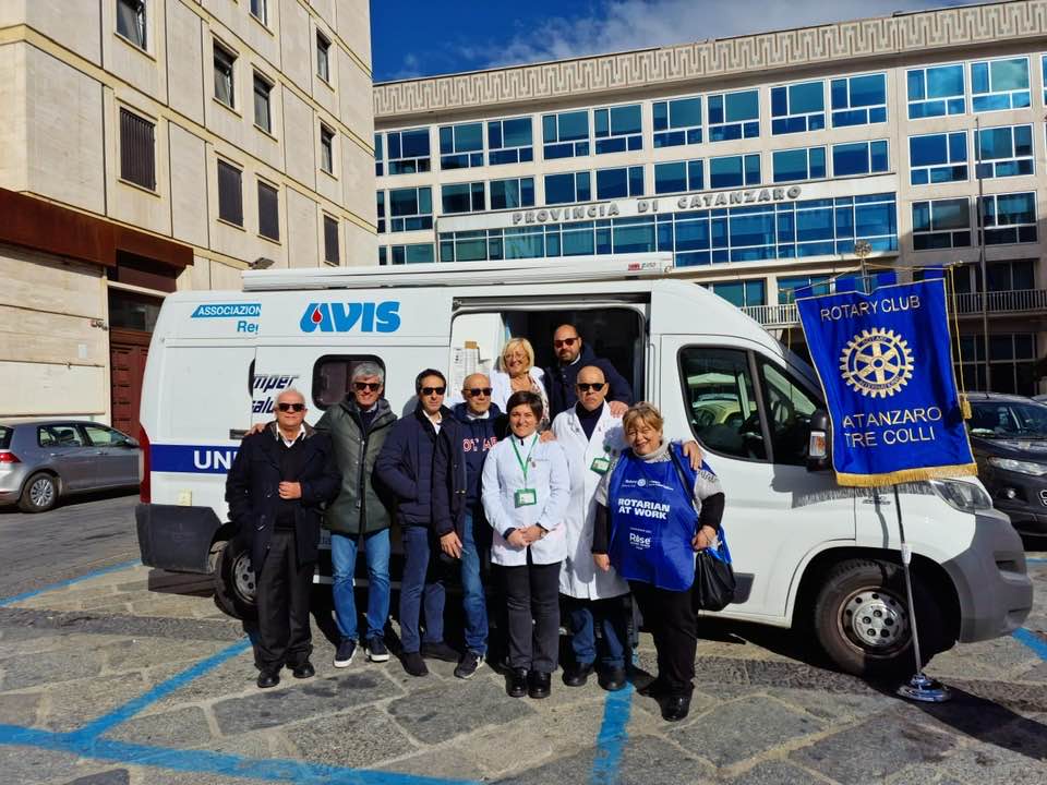Catanzaro – Il “Camper della salute” per sensibilizzare alla prevenzione delle malattie tiroidee