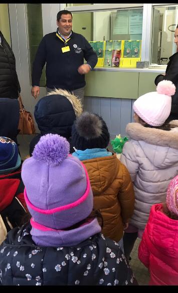 I bambini della materna di Melia di Scilla in visita all’ufficio postale di Campo Calabro