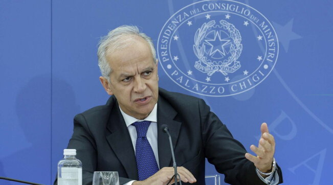Naufragio Cutro, Piantedosi: “Tragedia non c’entra con nuove regole”