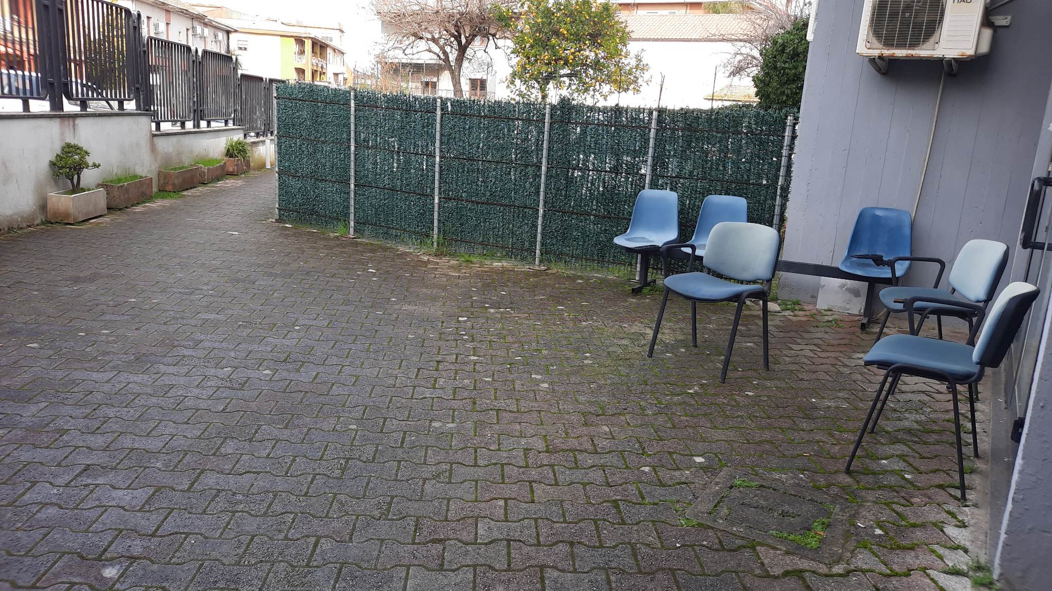 Disagi alla Farmacia territoriale, Lo Schiavo: «L’Asp di Vibo intervenga»