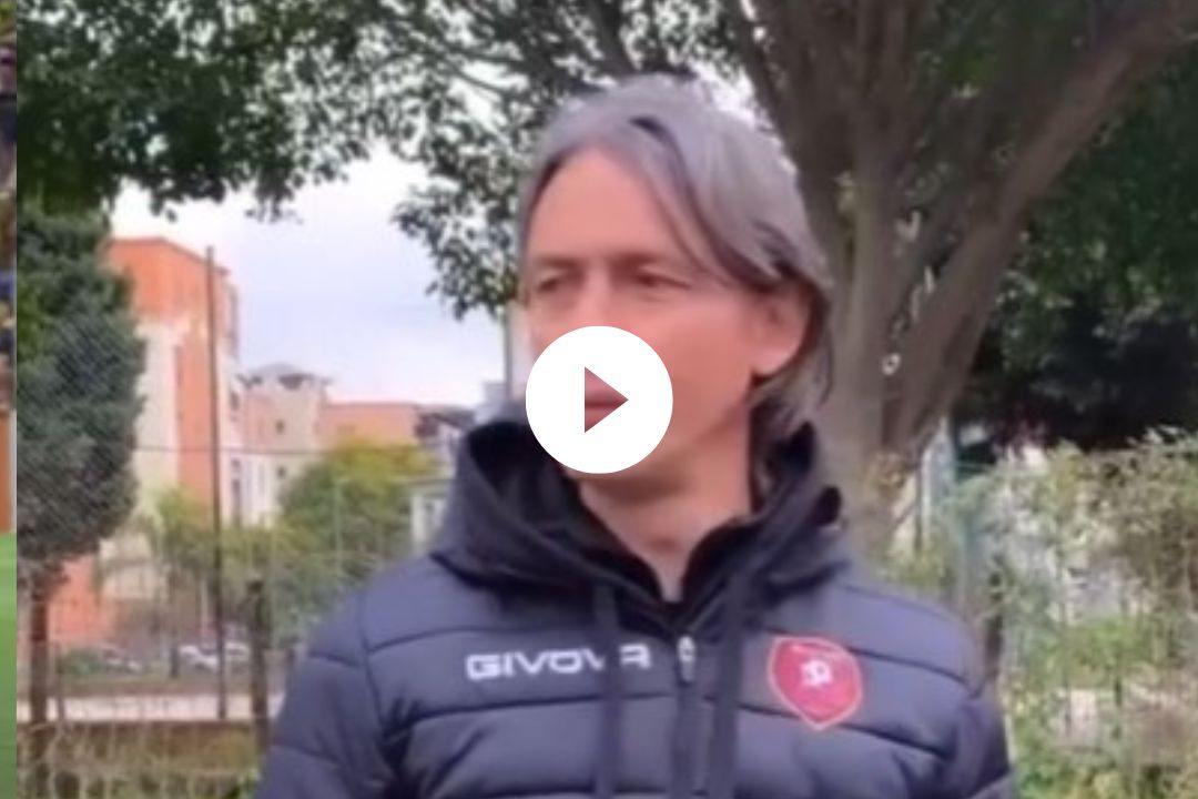 Reggio Calabria – Pippo Inzaghi al Rione Marconi per ringraziare i giovani impegnati a raccogliere i rifiuti (VIDEO)