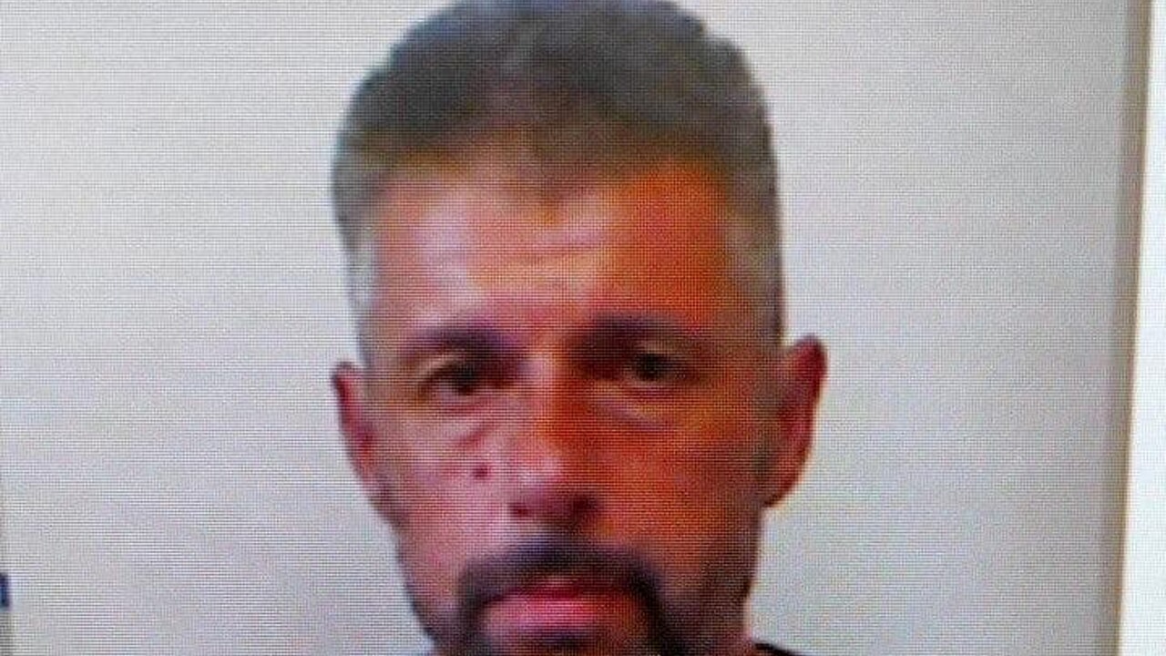 Milano: killer della ndrangheta evade dai domiciliari, partite le ricerche