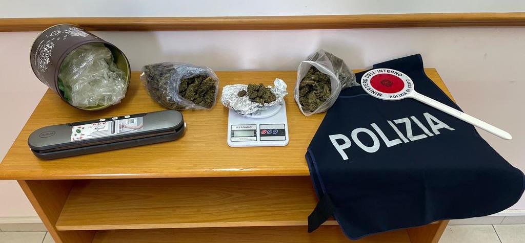 Quattro denunce per possesso di droga nel Reggino