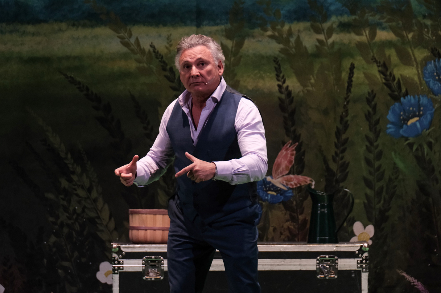 Reggio Calabria – La genialità e l’ironia di Paolantoni mandano in “tilt” il teatro Cilea