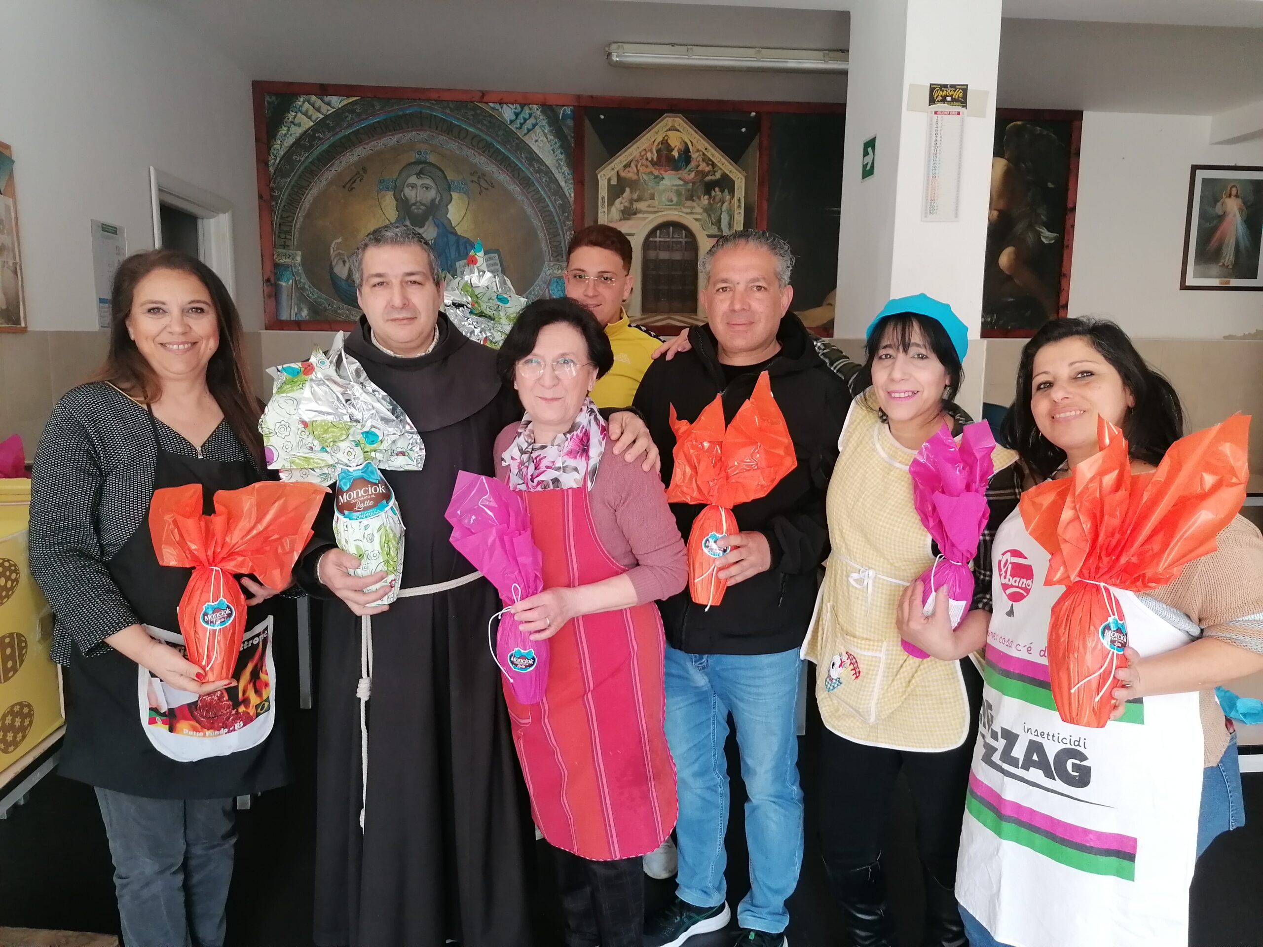 Reggio Calabria – La ditta Monardo vicina ai poveri di San Francesco: donate buonissime uova di cioccolato