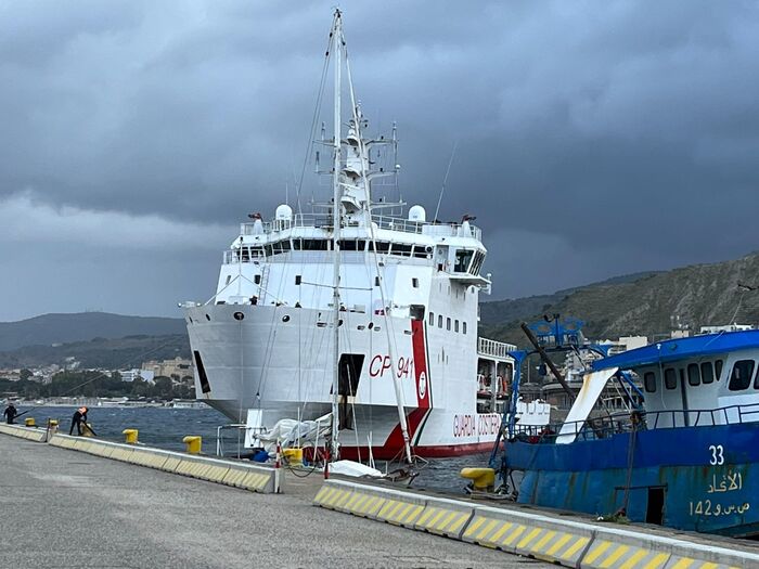 Nave Diciotti arrivata a Reggio Calabria con a bordo 589 migranti