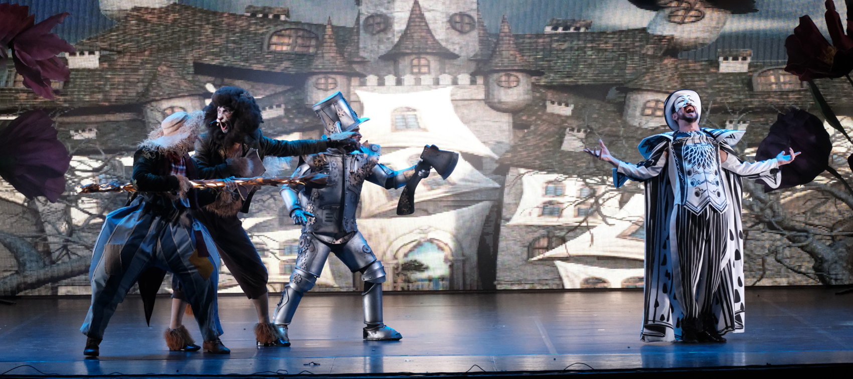 Reggio Calabria – Polis Cultura dona la magia della perfezione con il “Mago di Oz”