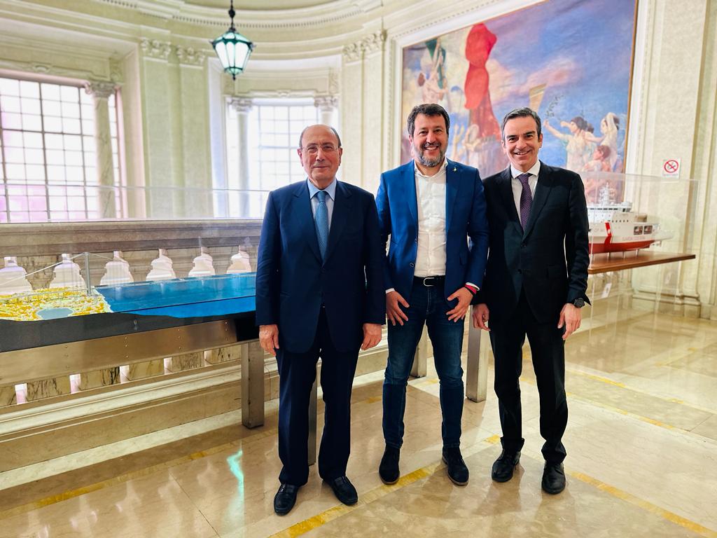 Infrastrutture – Occhiuto incontra Salvini al Mit. Si è discusso di Ponte sullo Stretto, A2 e SS106