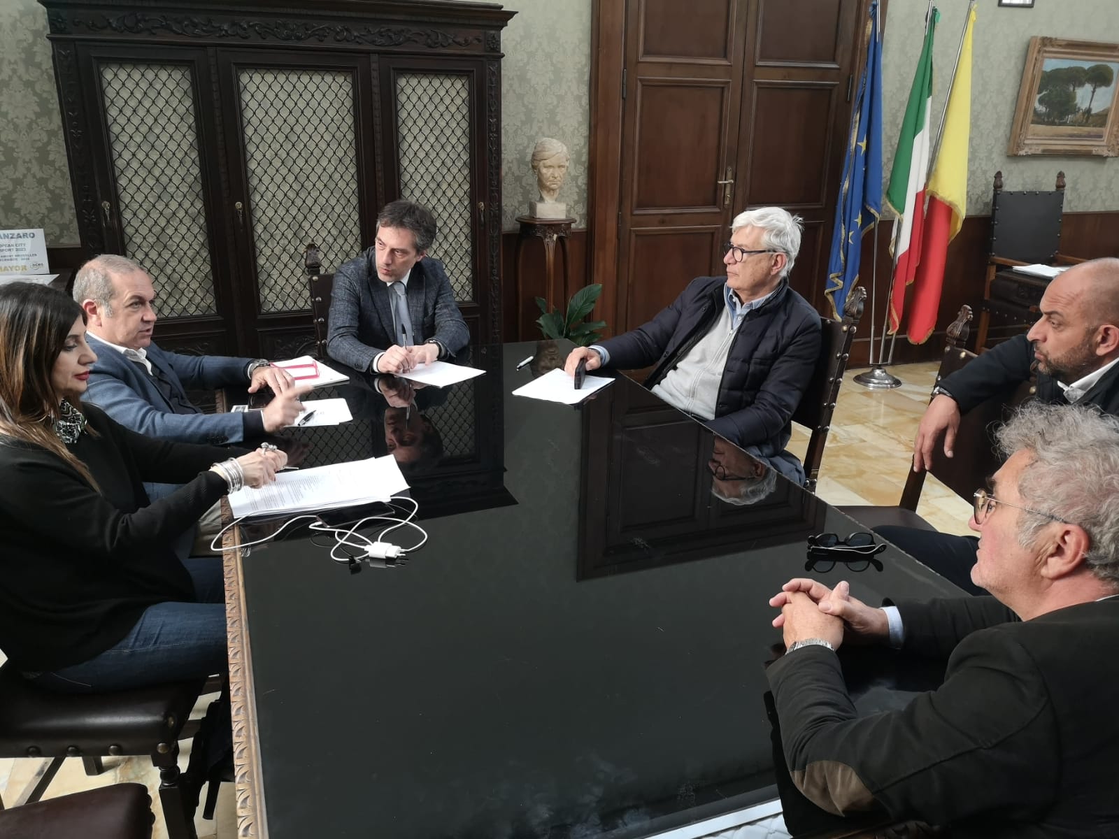 Catanzaro – Prima riunione per stabilire il cronoprogramma dei lavori dello Stadio Ceravolo