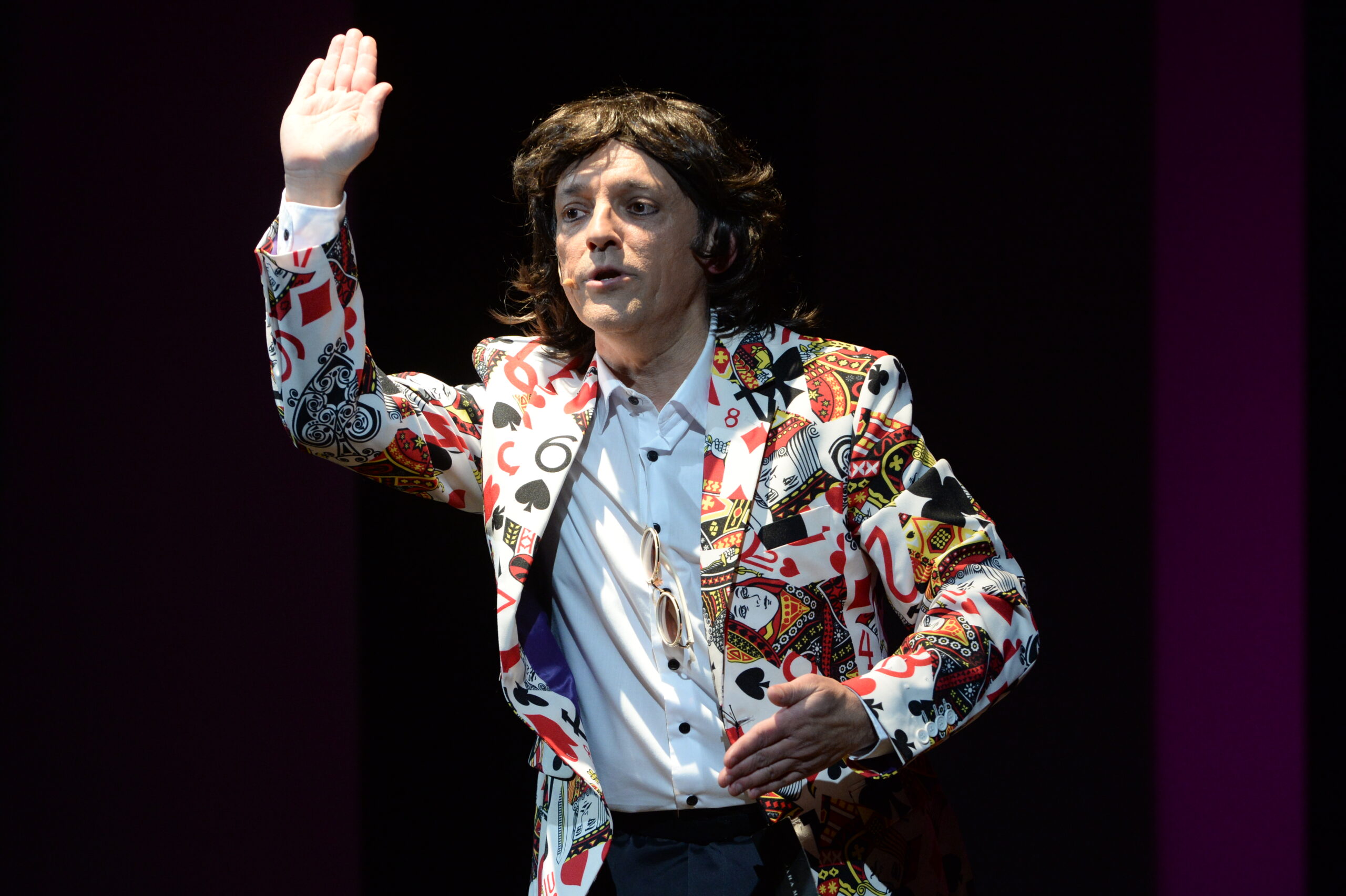 Reggio Calabria – L’ultimo romantico del varietà, Antonello Costa torna al teatro “Cilea”