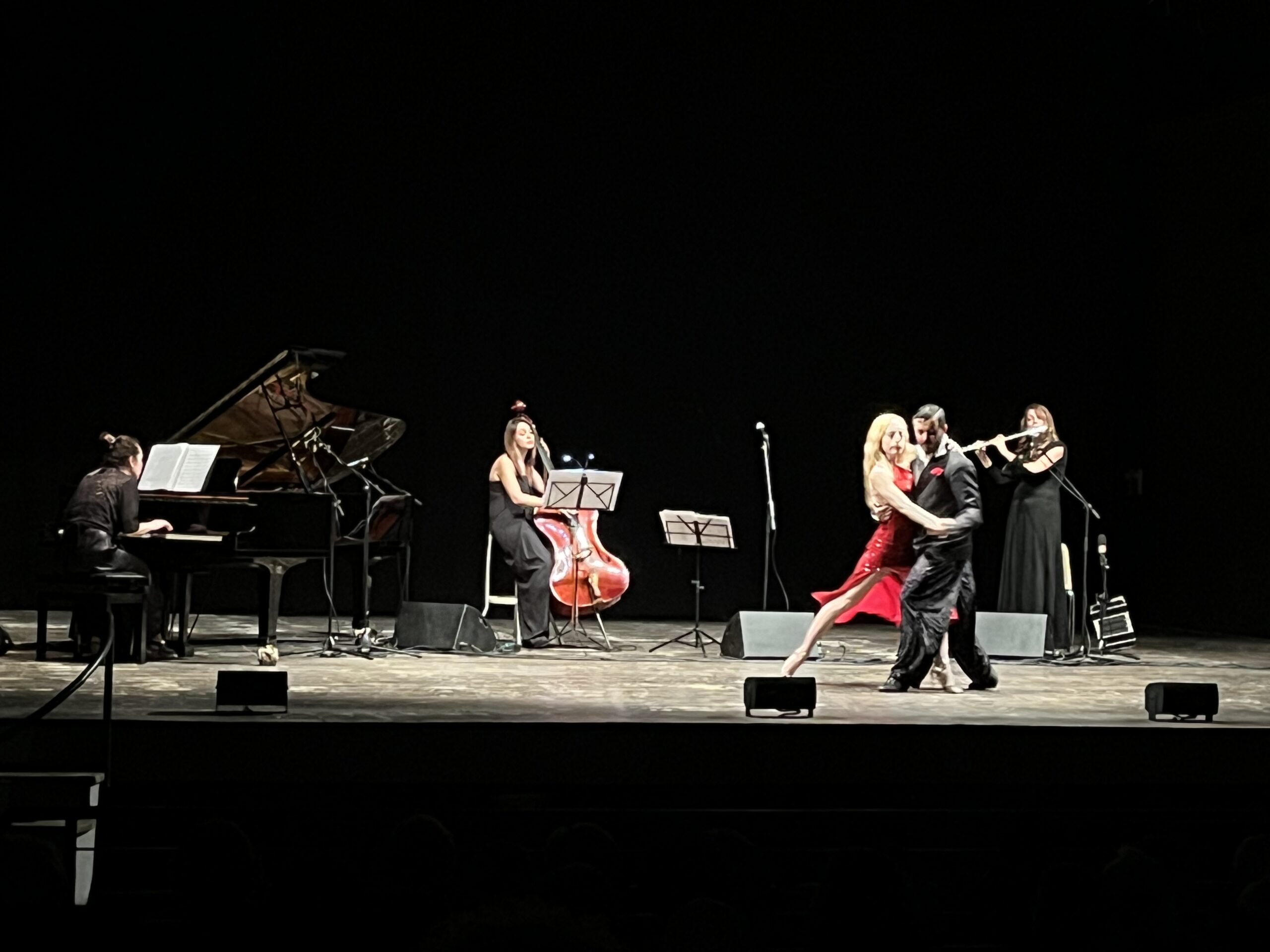 A Palmi si accende la passione del tango al femminile de Las Maripositas