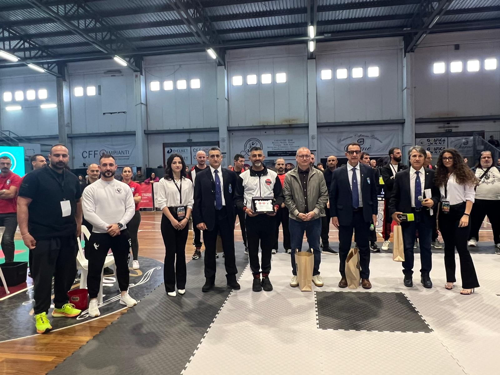 Reggio Calabria – Buona la prima per “I Guardiani dello Stretto”, manifestazione dedicata agli sport di combattimento