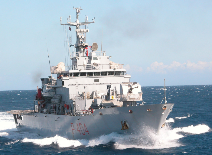 Reggio Calabria – Arrivata la nave militare Vega con a bordo 491 migranti