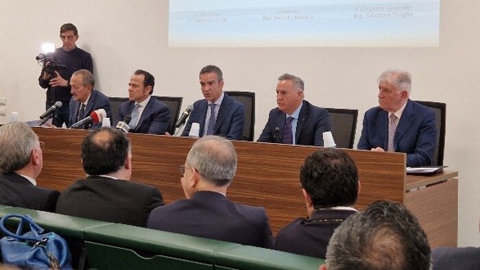 Occhiuto: “Risorse ai Comuni per la gestione dei depuratori”