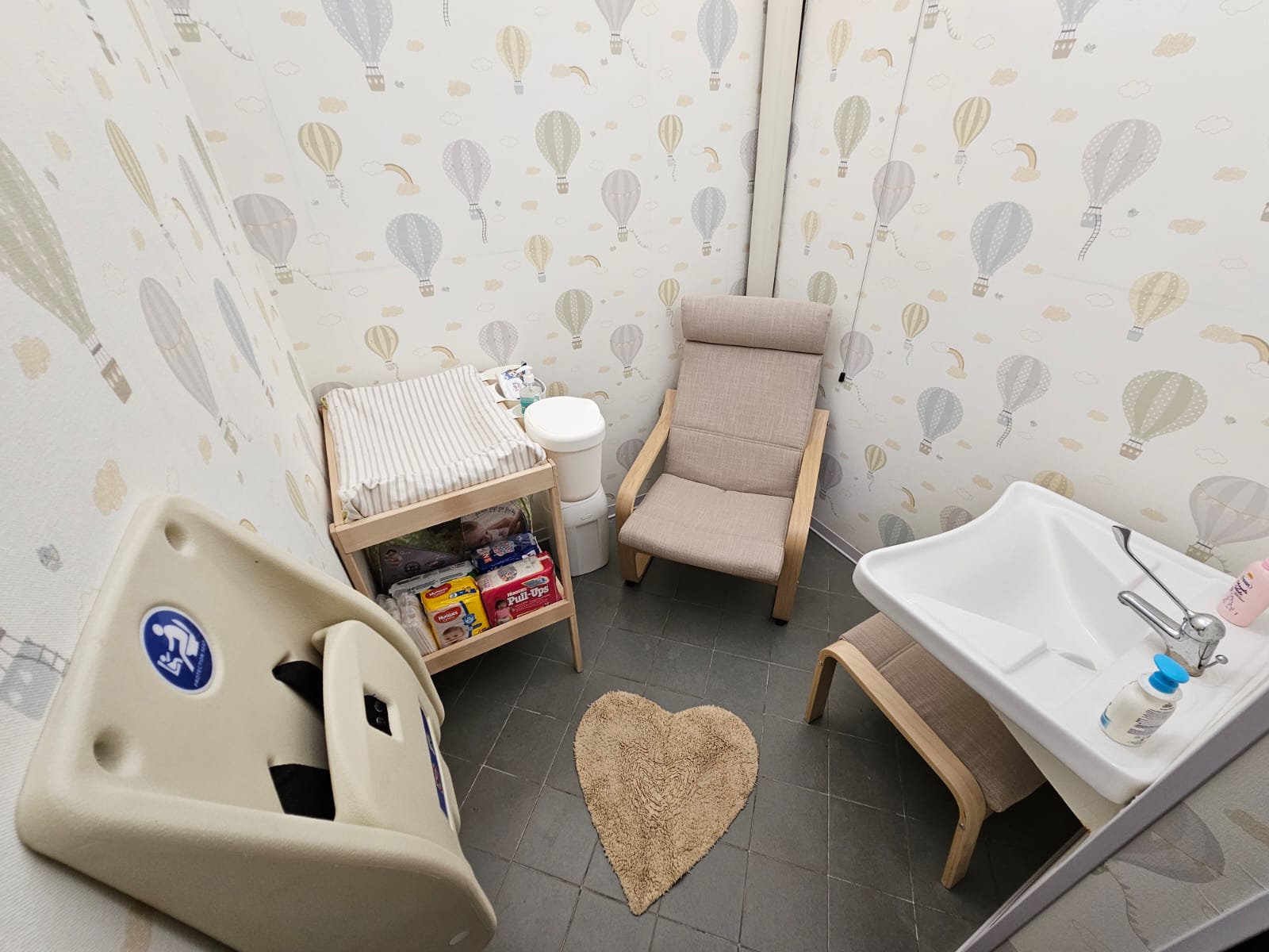 Reggio Calabria – Inaugurato un punto allattamento al Terminal Bus ATAM di Largo Botteghelle