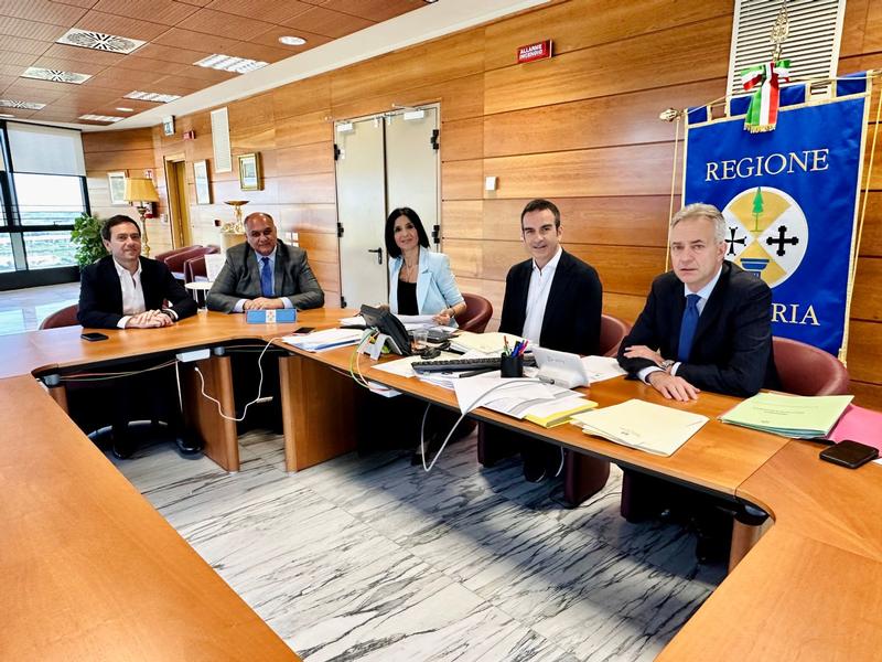 Regione, ok Giunta a ddl per proroga graduatorie Oss e infermieri