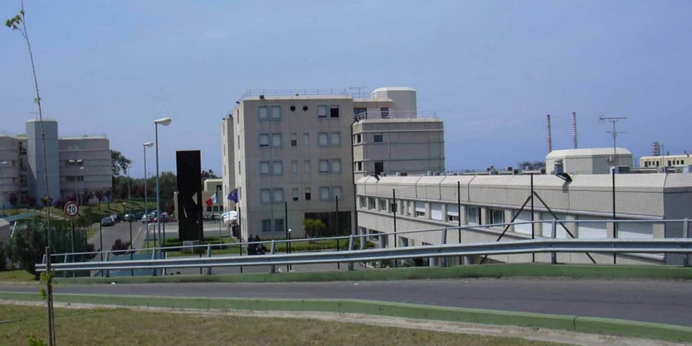 Scene di guerriglia nel carcere di Rossano: scoppia una rivolta di detenuti