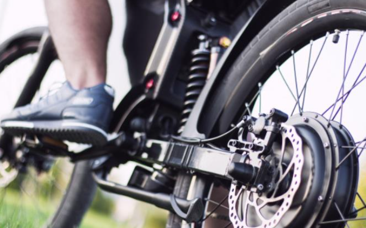 Reggio Calabria – Tenta di rubare bici elettrica in una via del centro, arrestato