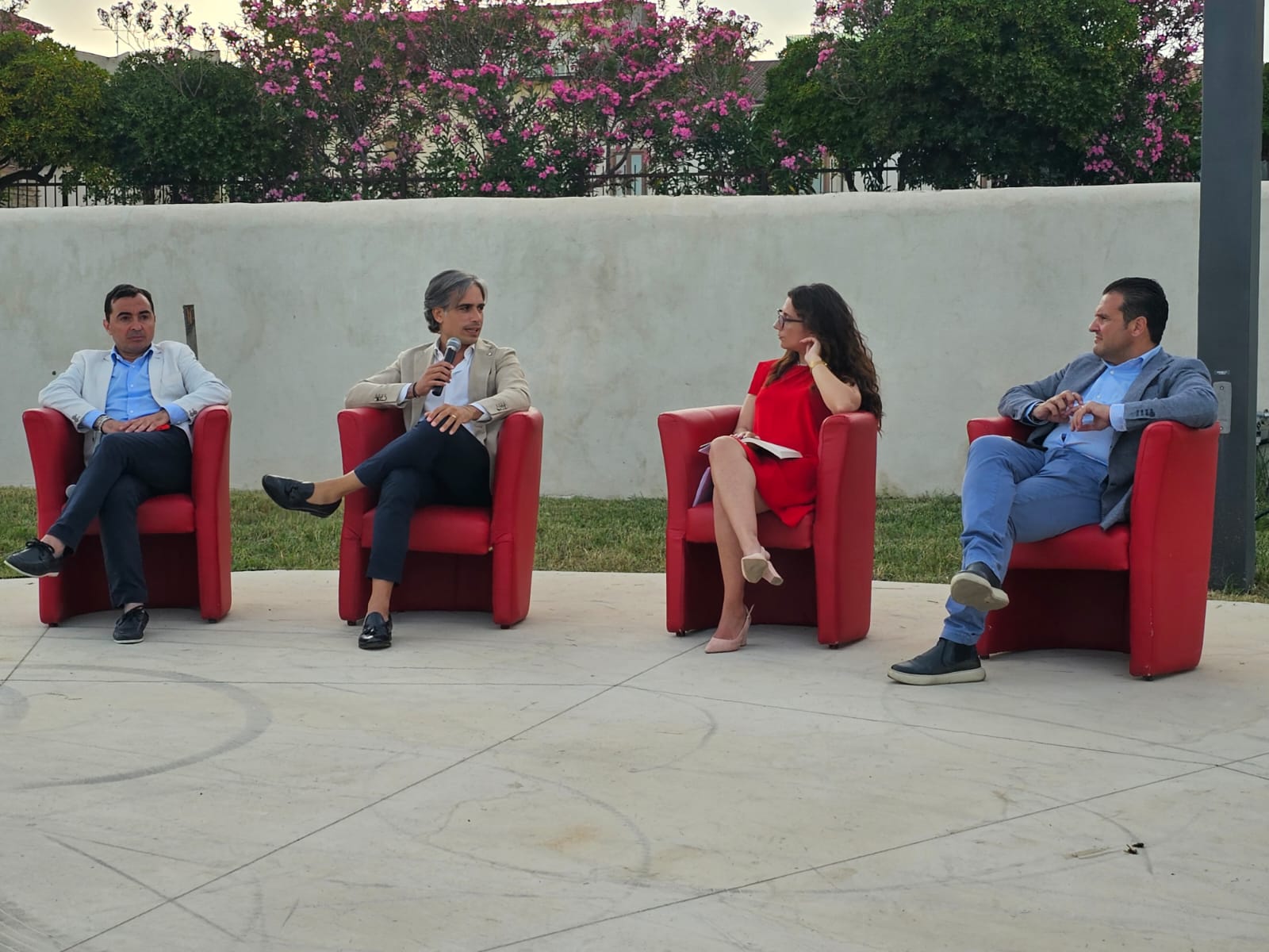 Bovalino: sul lungomare la presentazione della biografia dedicata ad Italo Falcomatà