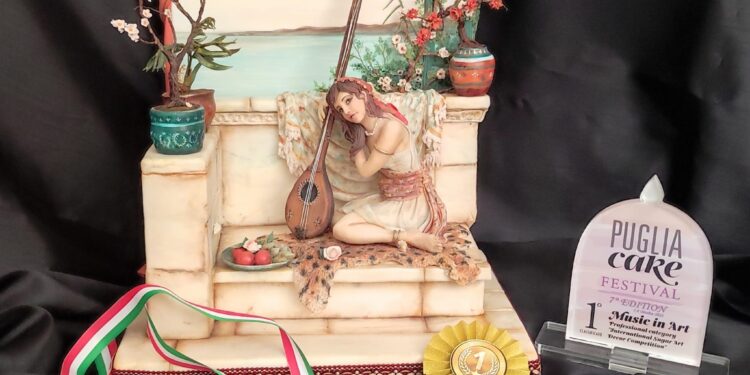 Reggio Calabria – La Sugar Artist Lucia Valentina Passaniti vince il “Puglia Cake Festival”