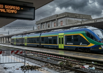 Viabilità in tilt in Calabria, voli dirottati e treni sospesi