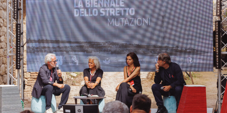 La Biennale dello Stretto 2026: “Mutazioni” ridisegna il futuro del Mediterraneo tra Architettura, Arte e Fotografia